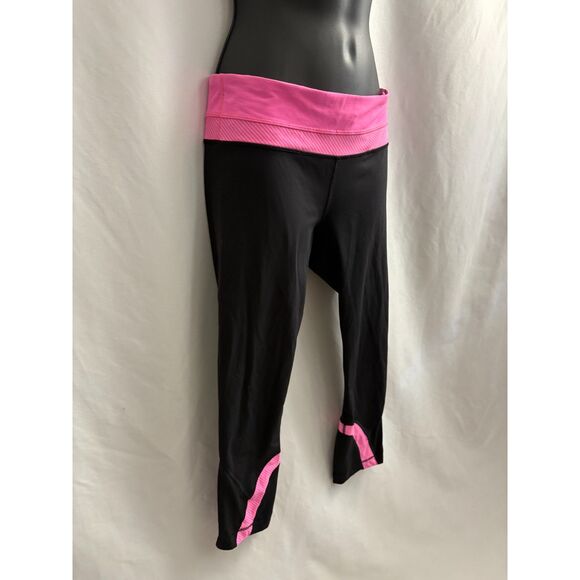 Lululemon Run Inspire Crop II Capri Pants Y2K Pink Stripes Run Yoga Size 6 Gym - Picture 3 of 11